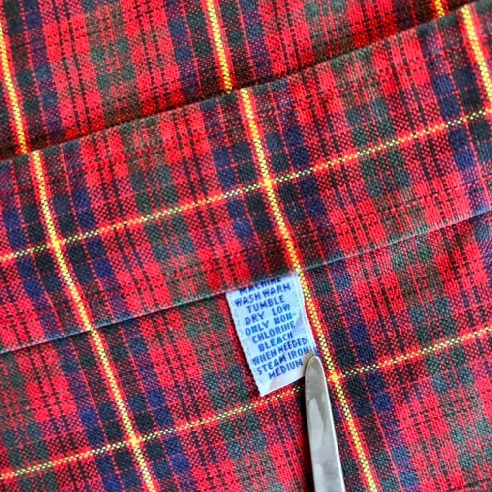 Ralph Lauren Button Down Shirt M Red Tartan Plaid Long Sleeve Cotton Classic Fit - Picture 4 of 4